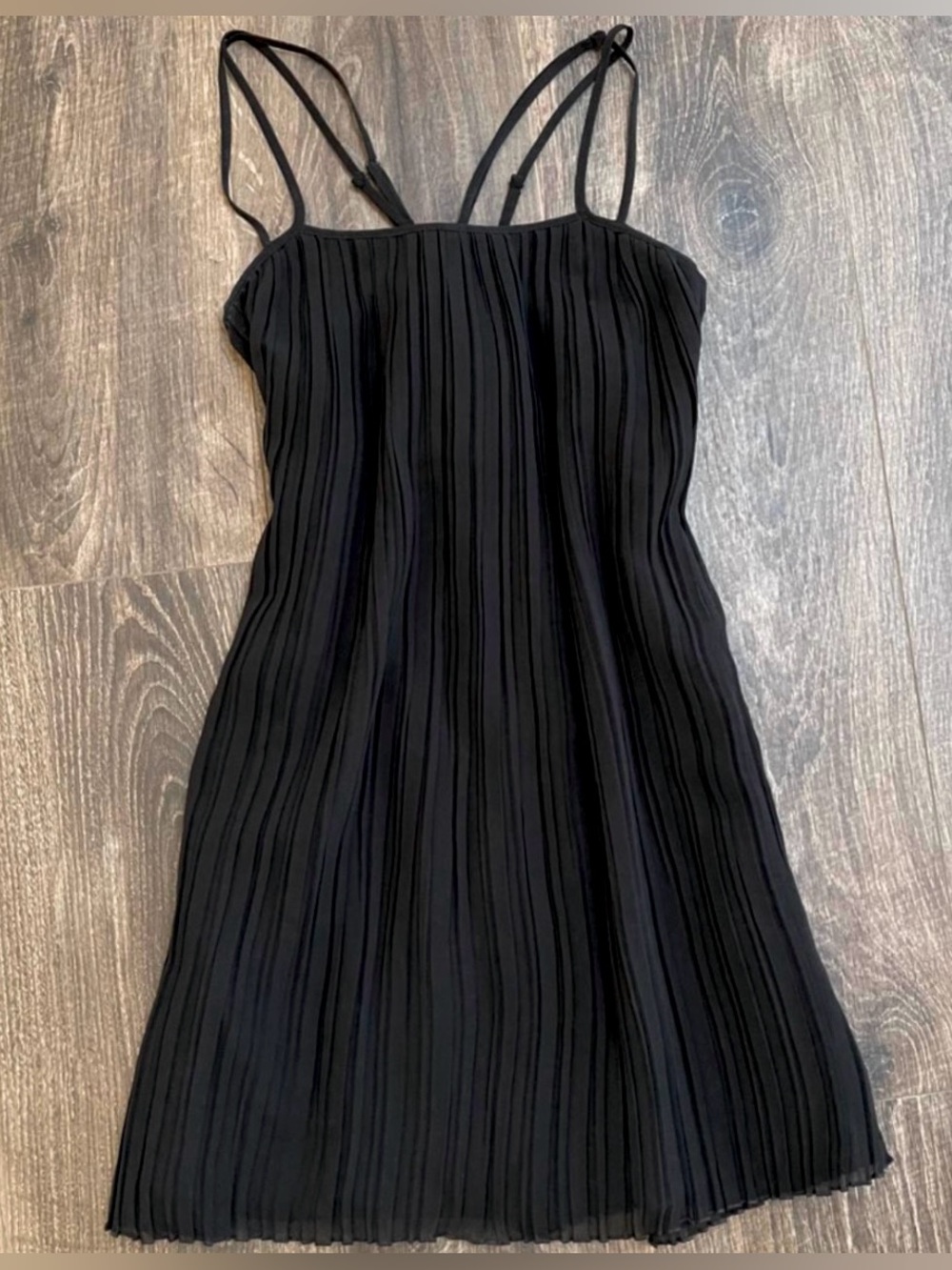 BCBGENERATION black pleated short dress